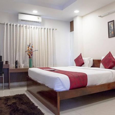 Aptly Premium Serviced Apartments - A Brand Unit Of Skyla - Lotus Pond حيدر أباد المظهر الخارجي الصورة